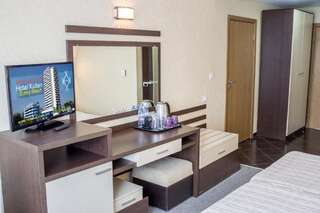 Отель Hotel Kuban Солнечный Берег Улучшенный двухместный номер с 2 отдельными кроватями (2 взрослых и 2 детей)-12